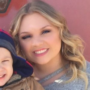 Meet your Posher, Meagan